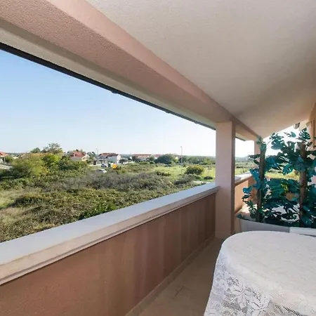 公寓 Family Friendly Apt With A Swimming Pool 宁