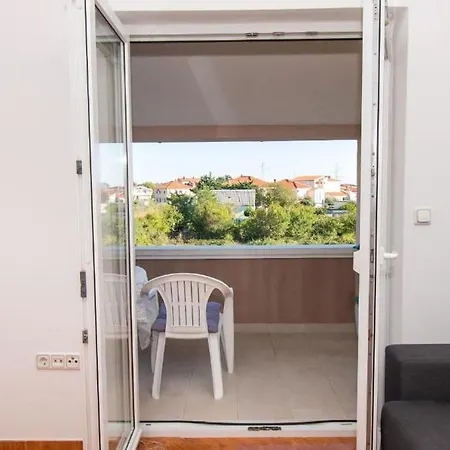公寓 Family Friendly Apt With A Swimming Pool *